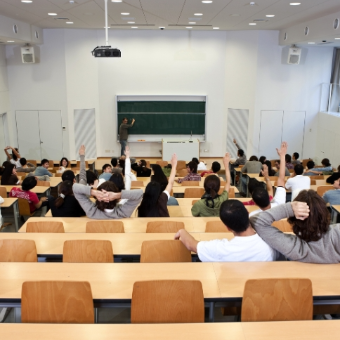 Droit, Sciences Po, sciences humaines : quelles voies après le bac ?